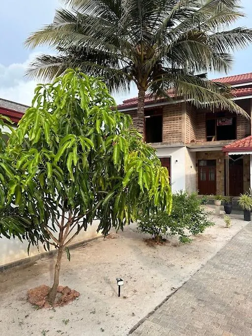 Charming Home Near The Beach Negombo